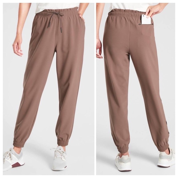 Athleta joggers in neutral brown, never worn - Picture 1 of 1